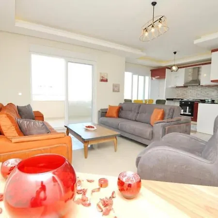 Cuitar Lux Apartment Alanya